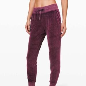 Lululemon Warm Down Jogger *Velour Heathered Arctic Plum Size 6